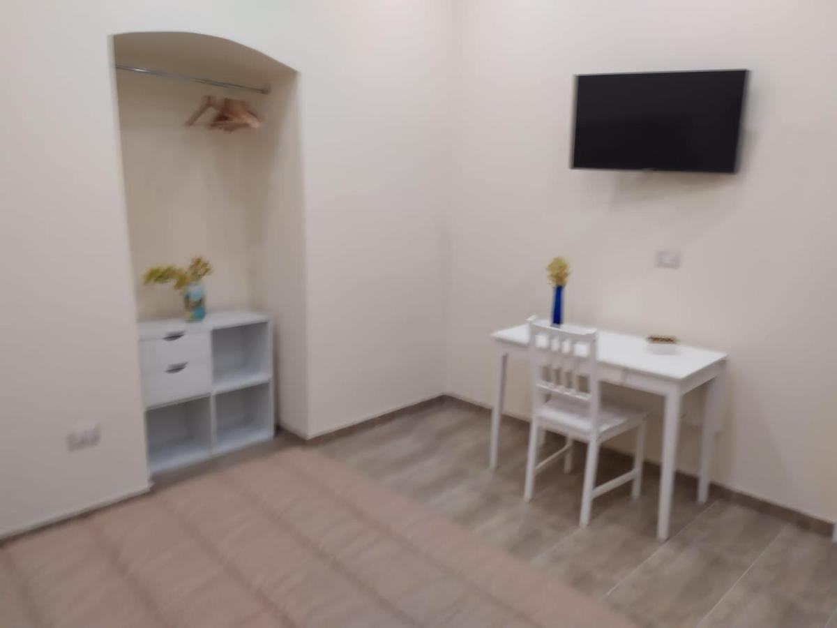 Dimora Sorriso Apartment Bari Exterior photo