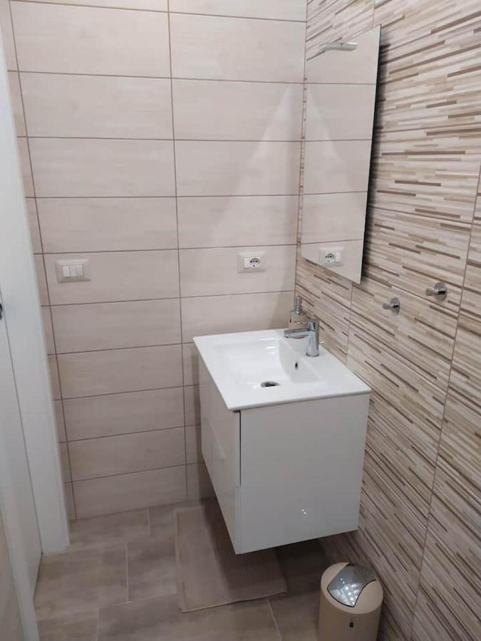 Dimora Sorriso Apartment Bari Exterior photo