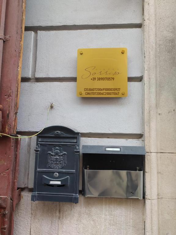 Dimora Sorriso Apartment Bari Exterior photo